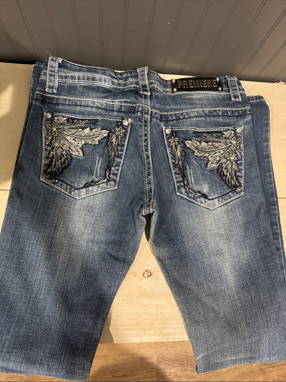 Premier Men’s Blue Relaxed Jeans with Embroidered Back Pockets